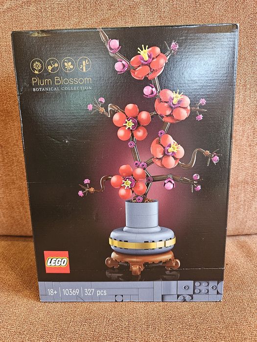 Lego  Plum Blossom