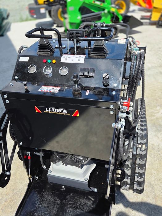 Incarcator Frontal BENZINĂ 2 CILINDRI -LUBRCK F202 G- NOU- Factura externa fara TVA