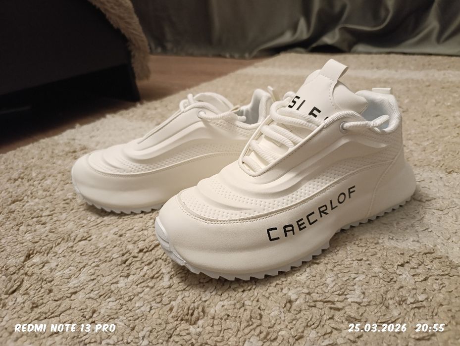 Душевные кроссовки