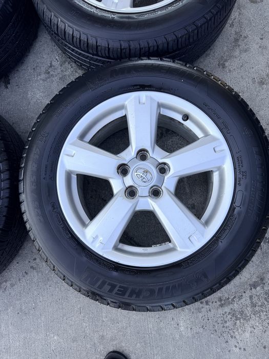 Оригинални джанти Toyota Rav4 17 цола 5x114,3