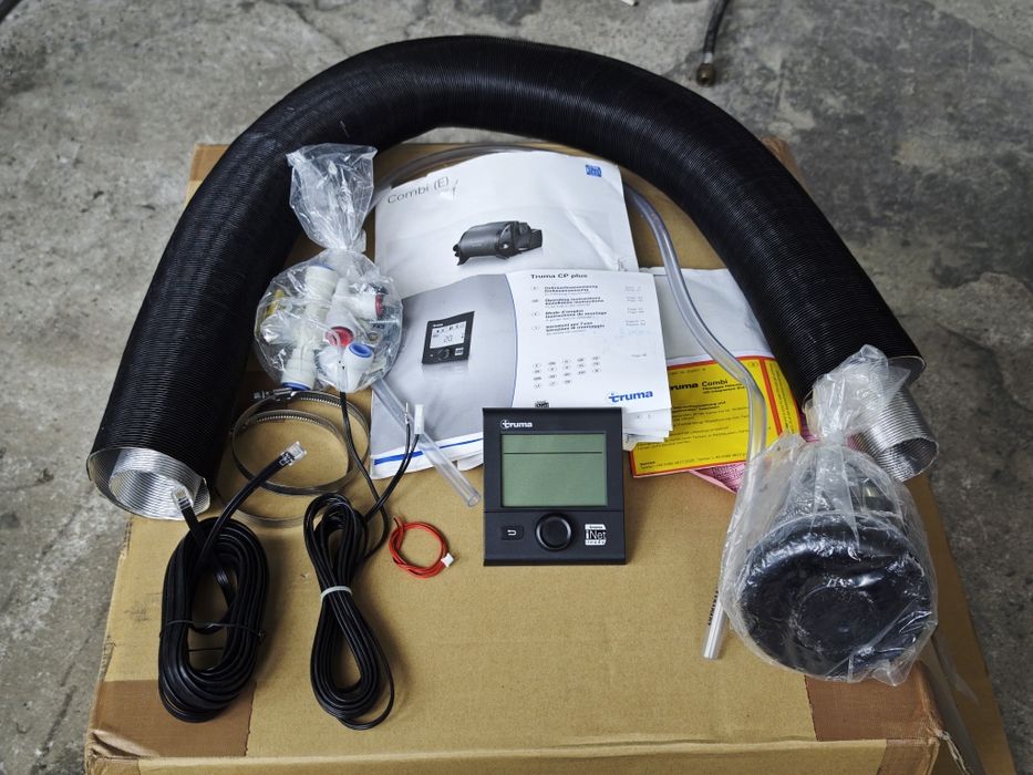 Truma Combi 4 НОВ газов бойлер/печка