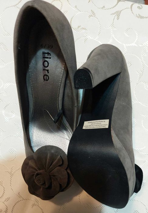 Pantofi dama gri cu platforma Nr 39 - NOI