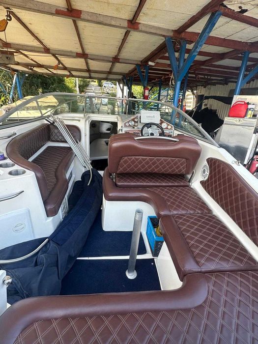 Ambarcatiune BAYLINER 245/255 SB an fabricatie 2009