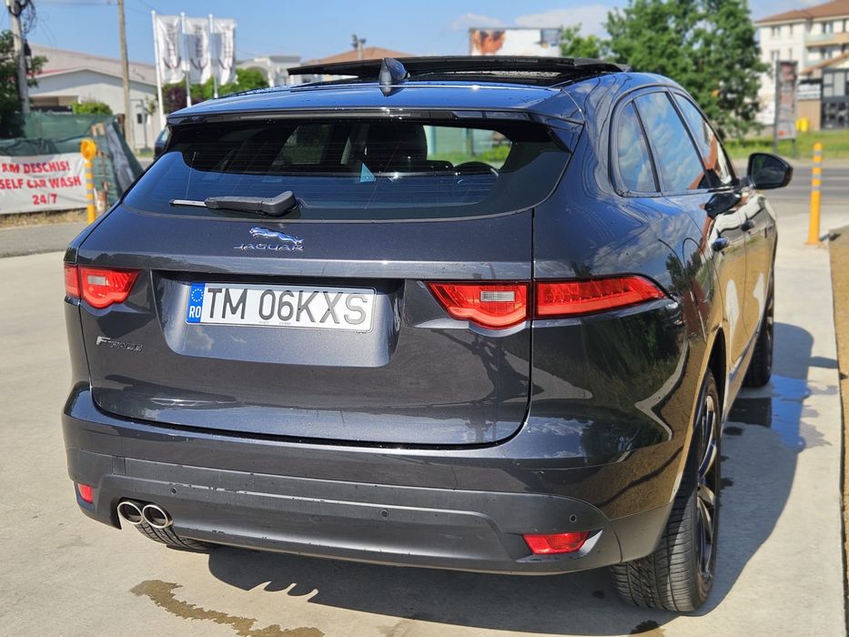 Jaguar F- Pace  2016,  2.0 D unic propietar.