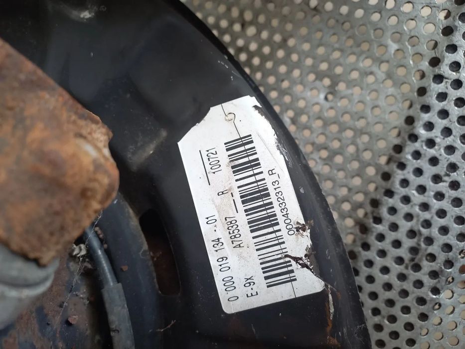 Fuzete Fuzeta Spate Bmw E90 E91 E92 E93 -Dezmembrez Bmw - Dezmembrari Arad
