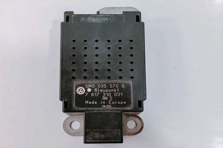 Modul  AMPLIFICATOR ANTENA 5M0035570B Volkswagen VW Golf a 6-a genera