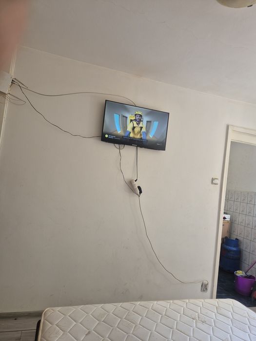 Ofer spre închiriere apartament cu o camera  28mp in rogerius