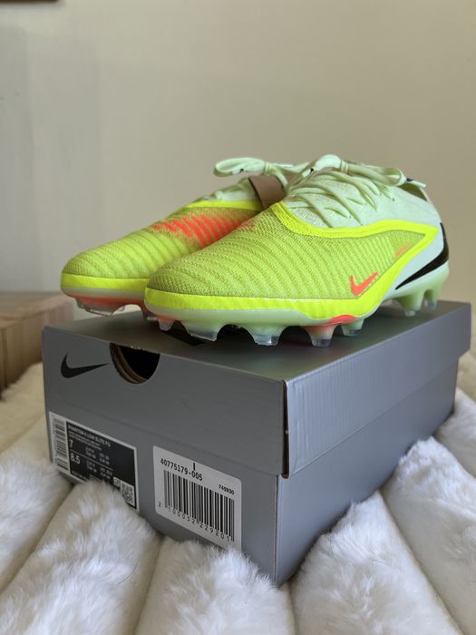 Ghete fotbal Nike Phantom 6 Elite FG 40