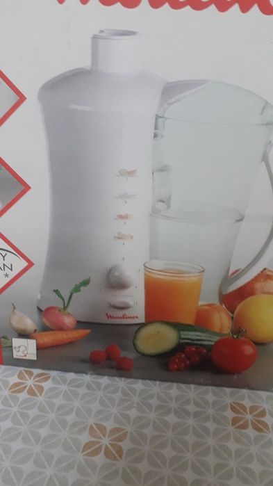 Соковыжималка Moulinex