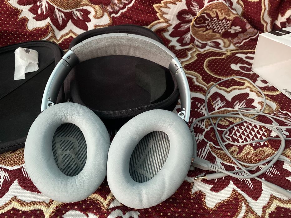 Наушники Bose QC35