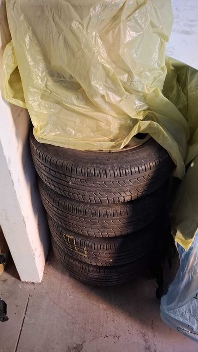 Джанти 15, лети 4×100, 6J15, ET35- ползват се на Passat B4