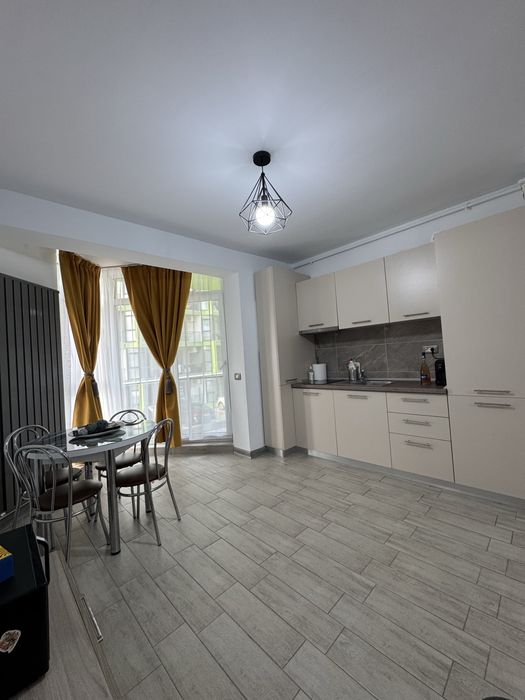 Oferta luna iulie,Apartament 2camere,Alezzi -Mamaia pret real,se poate aplica reduce ptr o perioada de peste 3zile.