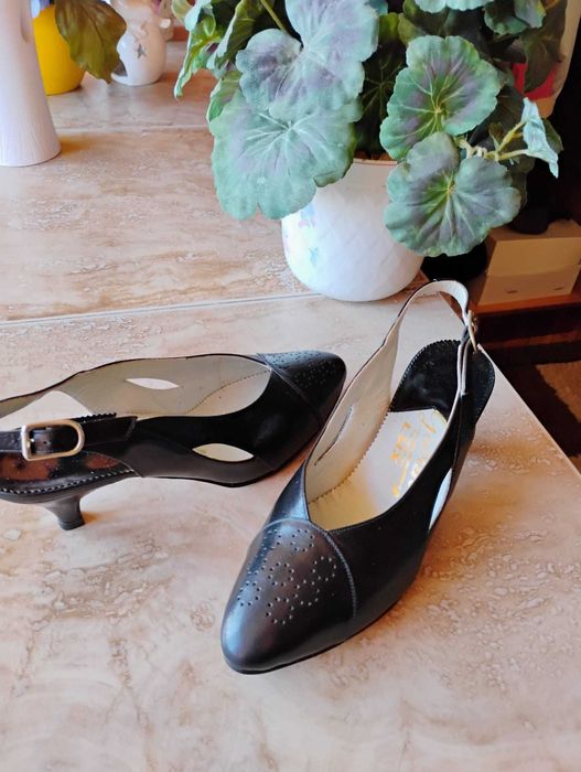 Sandale Guban din piele naturala