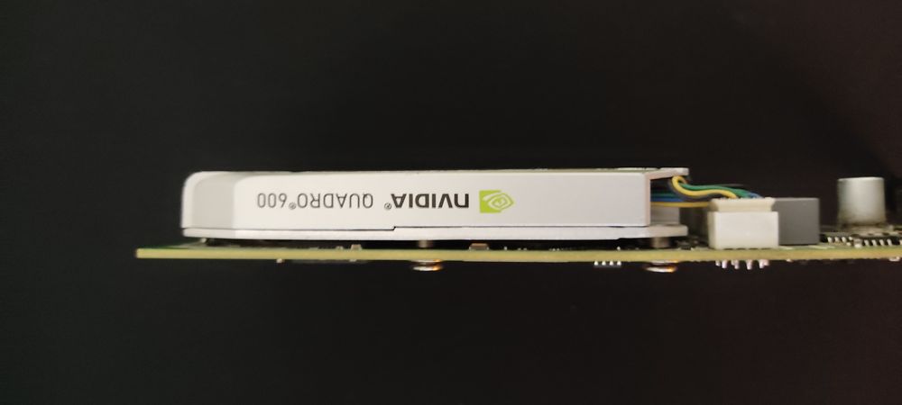 Видеокарта NVIDIA QUADRO 600