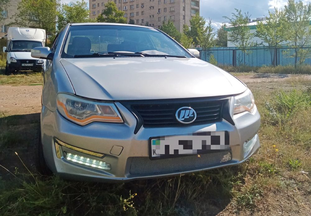 Срочно продам Лифан Солано 2015г