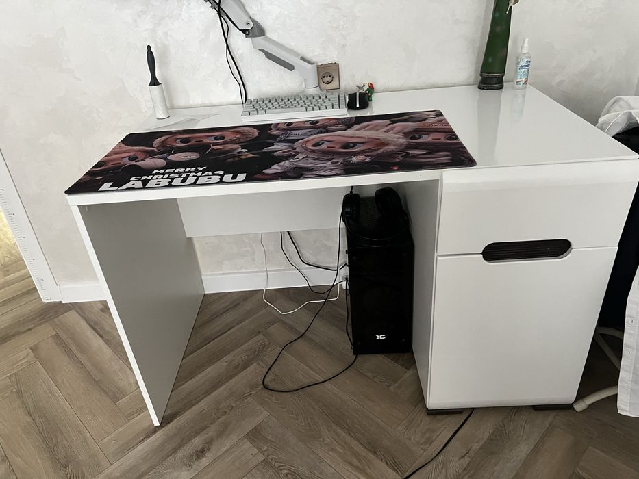 Письменный стол б/у