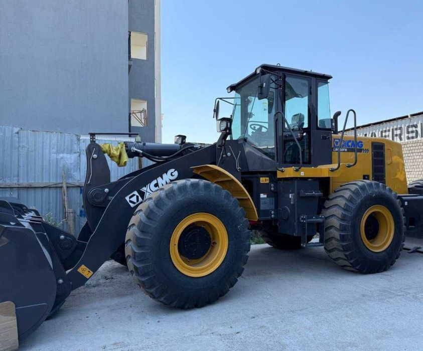 Пагрузчик хизмати 3 куба