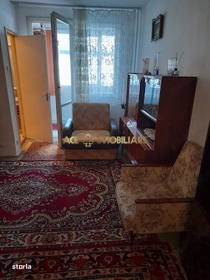 Garsoniera de inchiriat | Costin Georgian | Metrou |