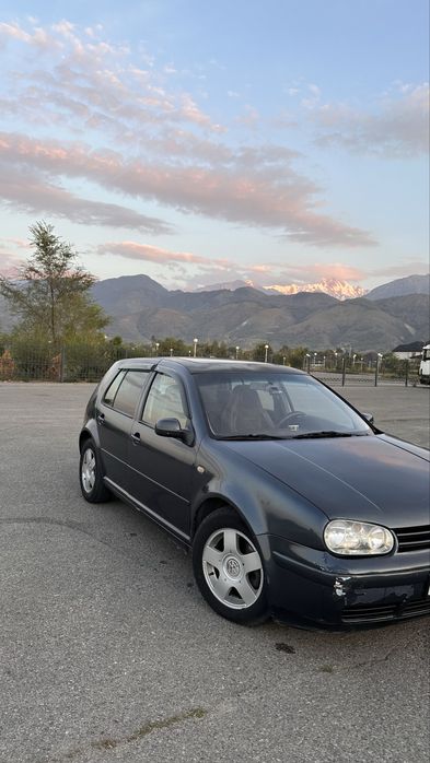 Golf 4 1998г 2.3 vr5