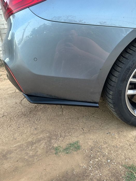 Extensii / coltare coltar lip bara spate BMW Seria 5 G30 negru lucios