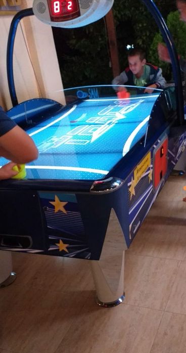 Въздушен Хокей - продава се или под наем