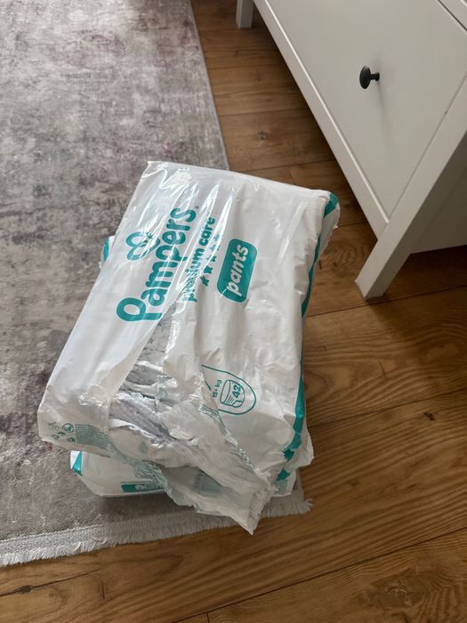 Vand cutie de Pampers (comanda gresita)