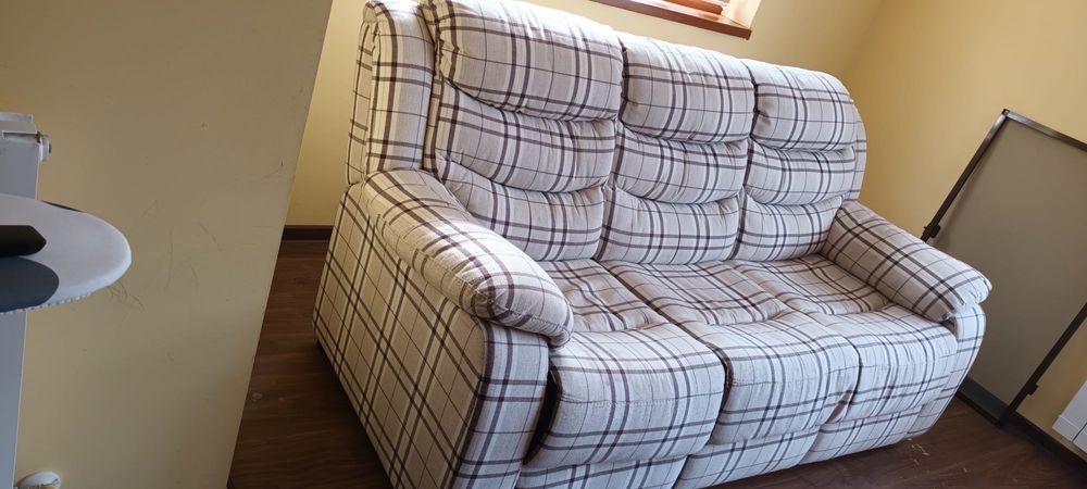 Vand canapea extensibila