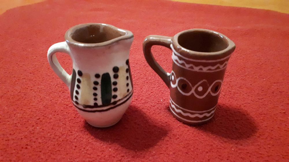 Vase ceramice miniatura, vintage, de colectie