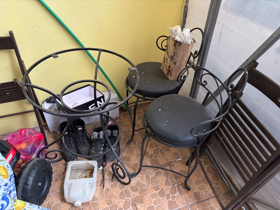 Masa fier forjat si 2 scaune pentru terasa