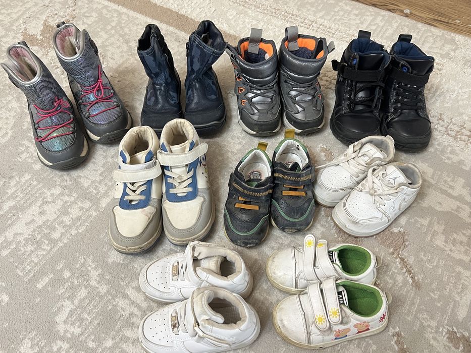 Продам детские вещи