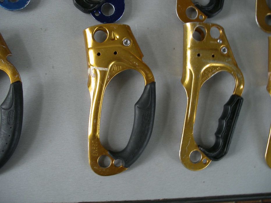 Самохвти   PETZL