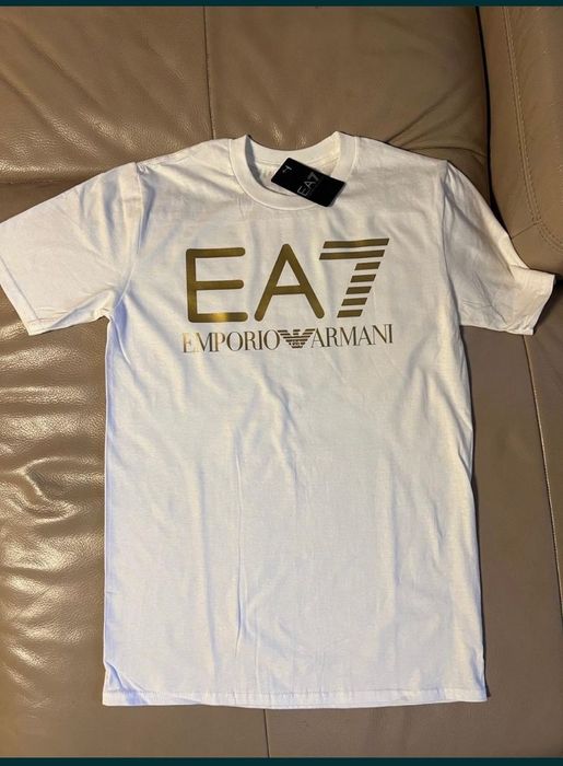 Tricou Emporio Armani calitate Premium Bumbac 100 %