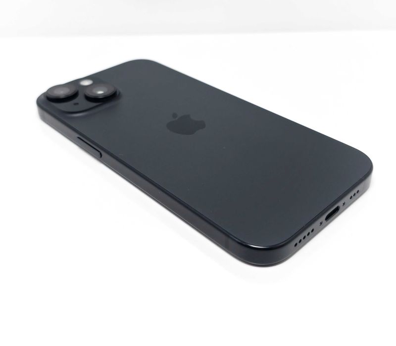 iPhone 15 128GB Black