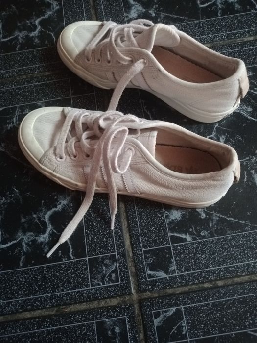 Teniși adidas Nr 38