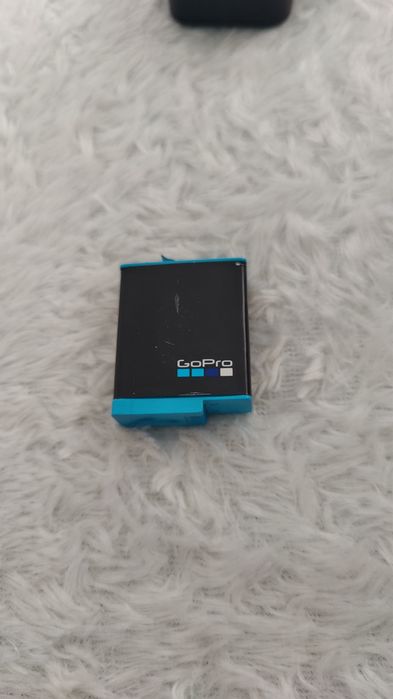 Incărcător dublu Go Pro + 2 baterii