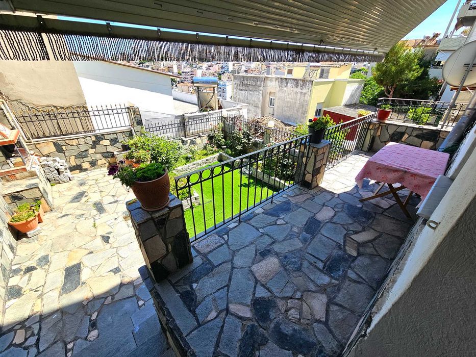 За продажба апартамент 118 кв.м. в Агиос Атанасиос Кавалас (код 8012)