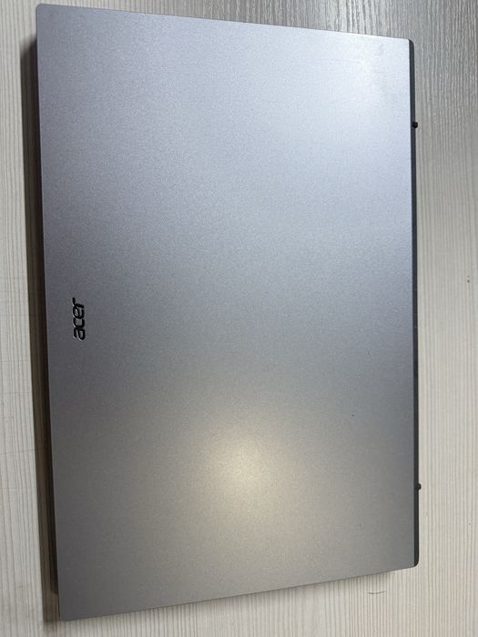 Ноутбук Acer aspire 3