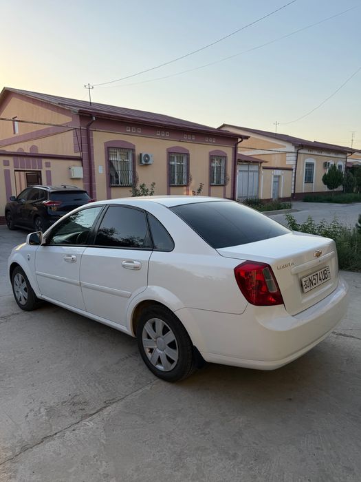 Chevrolet Jentira