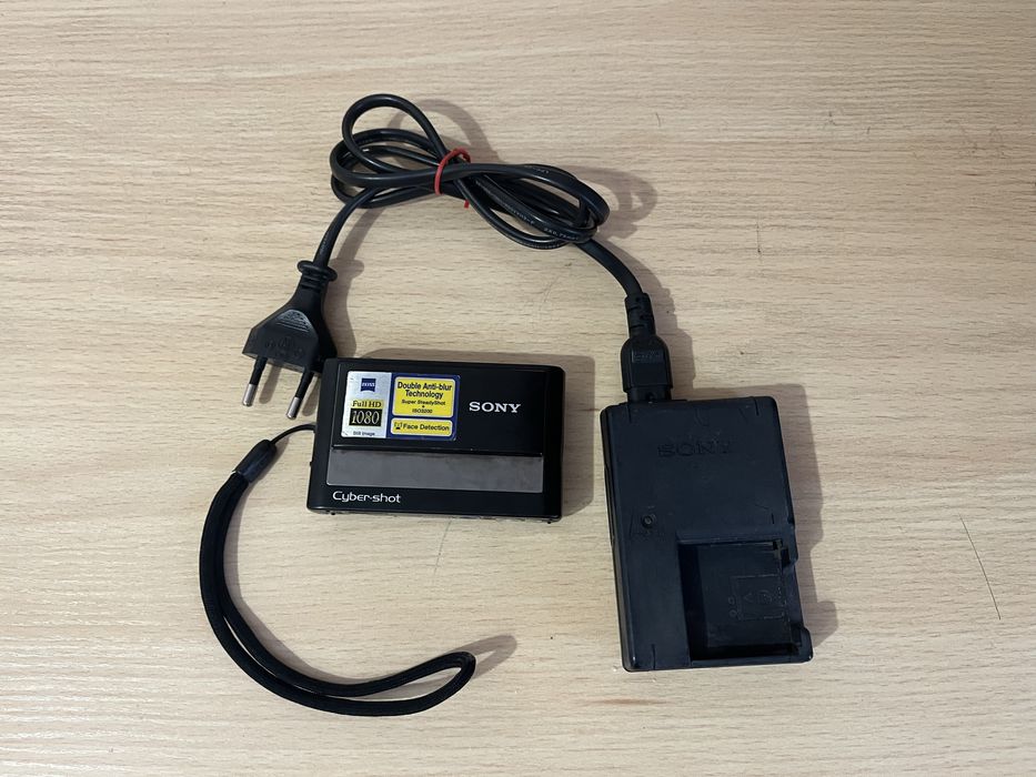 Фотоапарат Sony Cybershot DSC T20