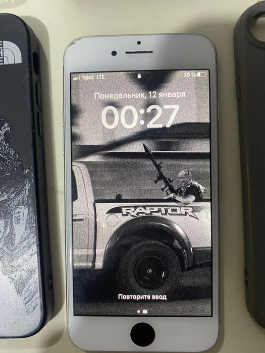 Обменяю IPhone8.