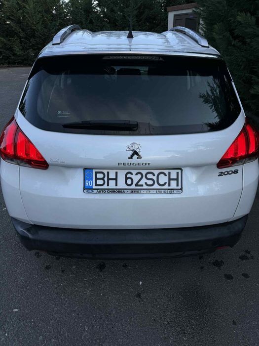 Peugeot 2008 benzina