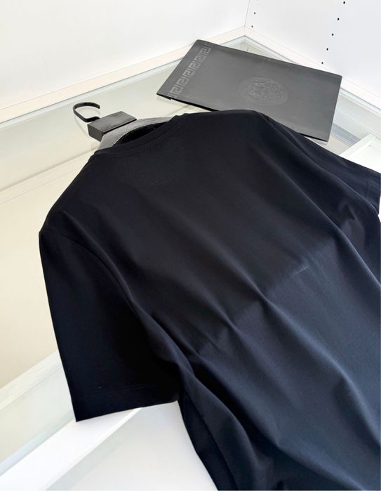 Tricou Versace , calitate premium , pe comanda , nou , M