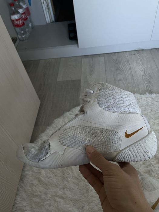 Продам борцовки nkine tawa