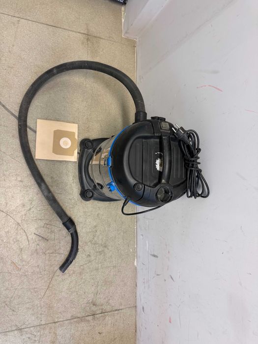 Прахосмукачка за сухо и мокро 1300W 30L RDP-WC04 / RD-WC07