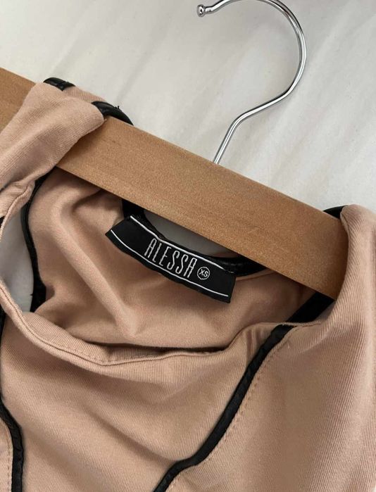 Топ alessa размер хс