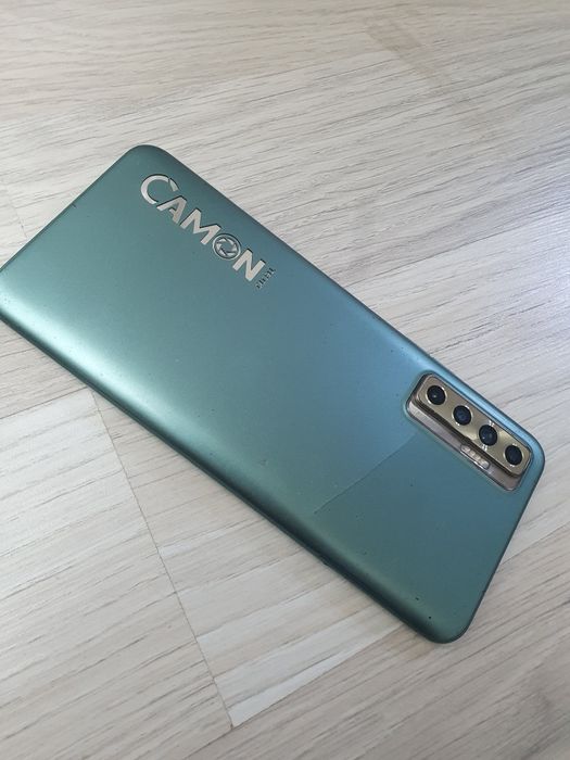 Tehno camon 17p  6/128