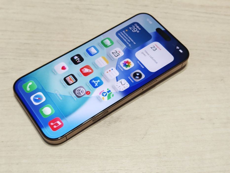 iPhone 16 Pro Max +подаръци