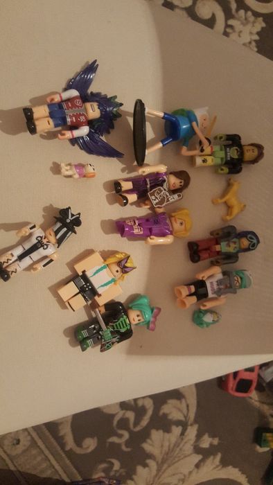 Продаются фигурки-робЛокс
