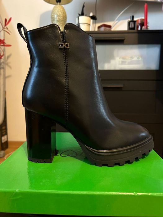 Ghete cu blana interior