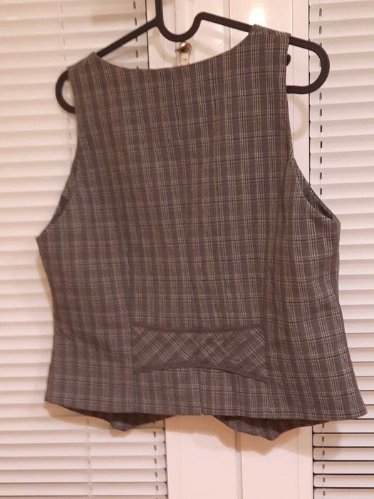 Елечe Сесил, 48 размер, бг размер